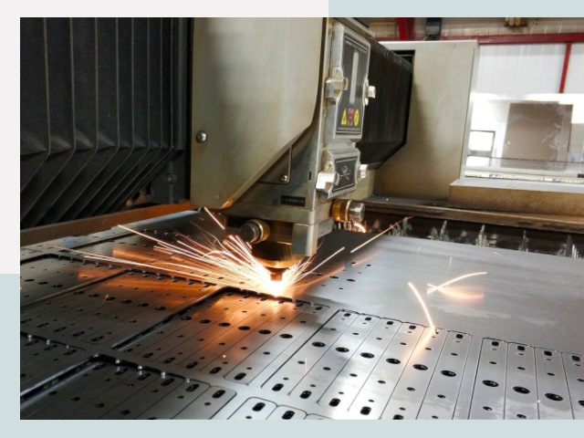 Лазерная резка металла в Кизляре от 610 руб.